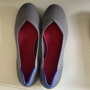 Rothy’s Round Toe - Coal/Gray size 6